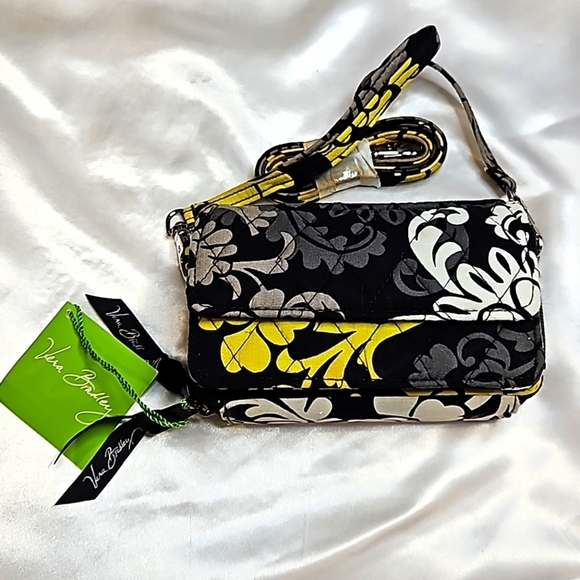Vera Bradley Baroque All In One Crossbody NWT - Picture 2 of 8